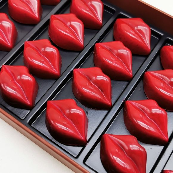 Les baisers à la praline rose - KAREN CHOCOLAT